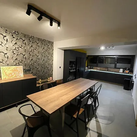 Holiday home Maison A 3 Vallees 4 10 Pers *